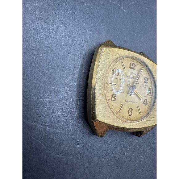 Vintage Bulova Caravelle Transistorized N5 Gold Tone Date Square Watch No Band - Picture 3 of 9